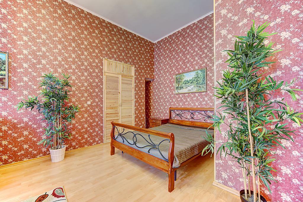 Sutkipeterburg Petrogradskaya Apartment Saint Petersburg Ruang foto