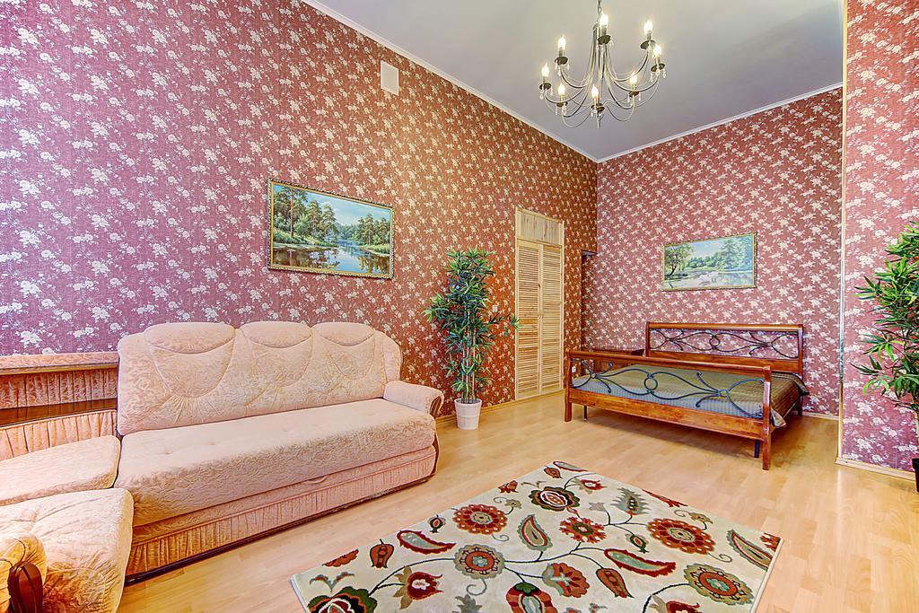 Sutkipeterburg Petrogradskaya Apartment Saint Petersburg Ruang foto
